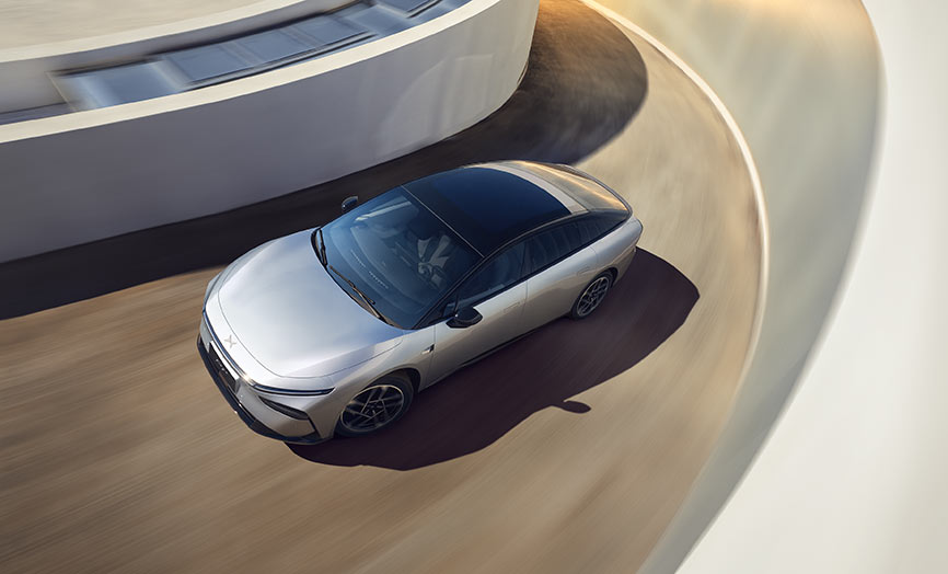 Single-Vehicle-Driving-2