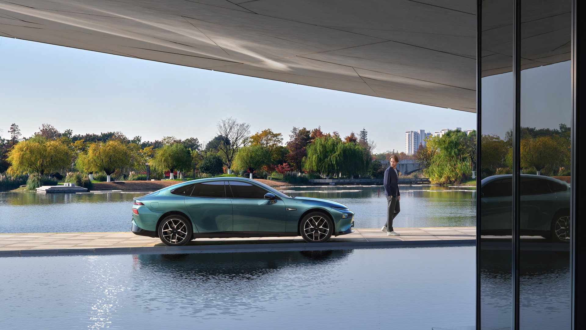 987de8c39ee14974954b36bd41504a7a.png?name=2023_P7_Side_Profile_With_model